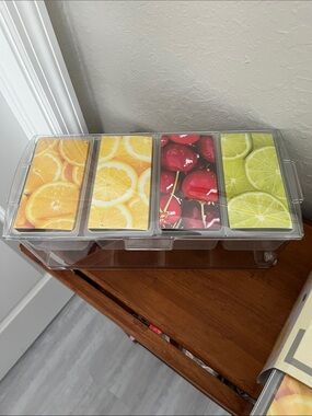 Croton Clear Condiment Caddy Tray  with 4 Removable Trays